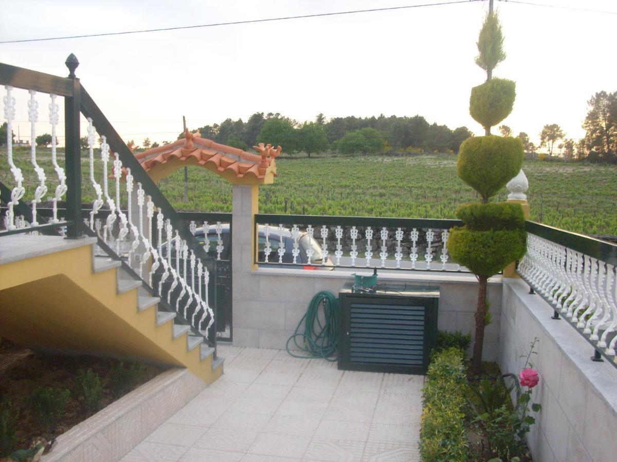Вилла Casa De Ferias Santos Агиар-да-Бейра Экстерьер фото